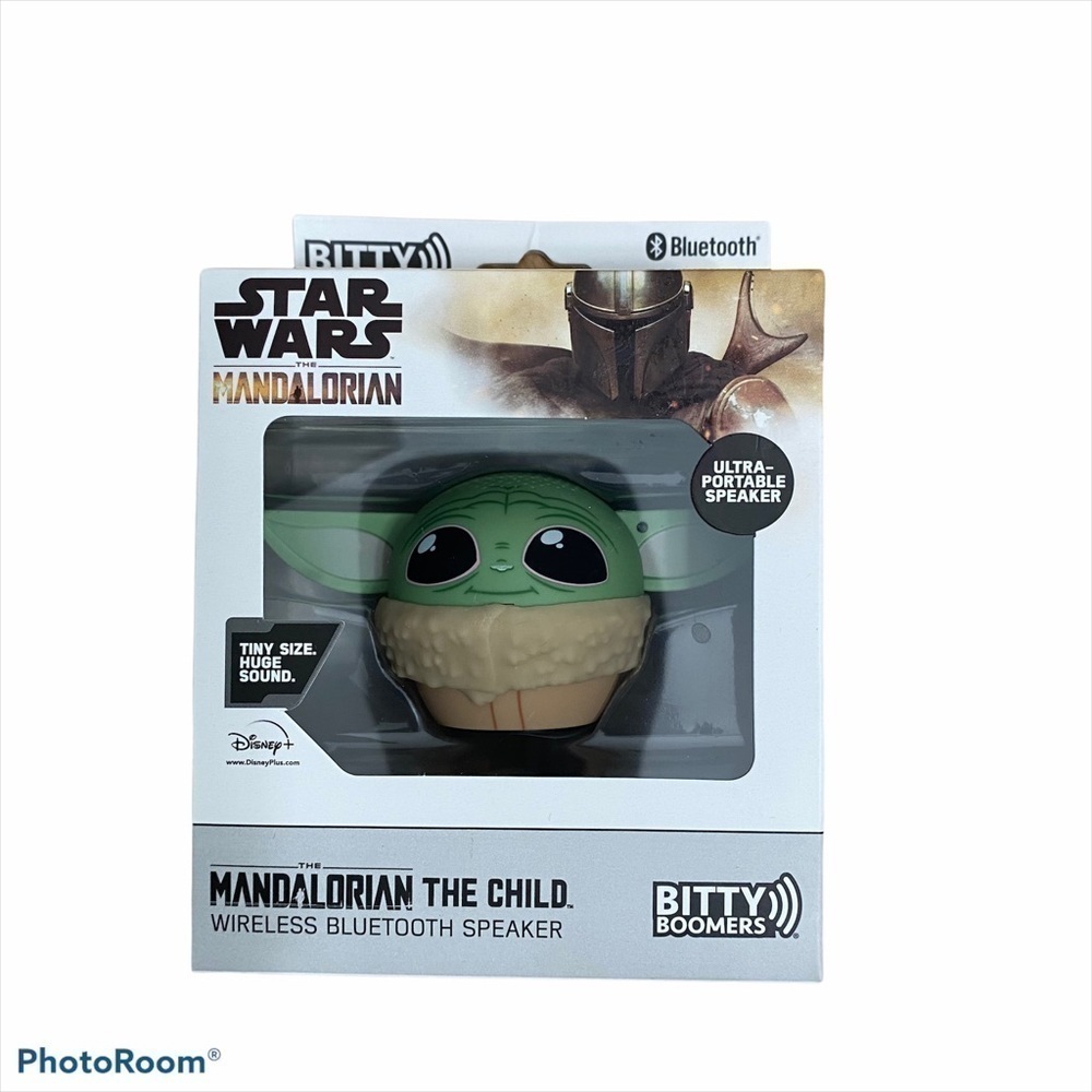 Star Wars Wireless Speaker Mandalorian the Child NWT Disney Green Tan